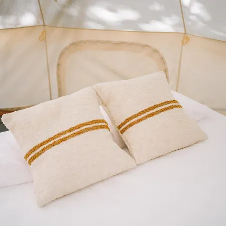 Glamping Zone La Pinilla * Σεγκόβια