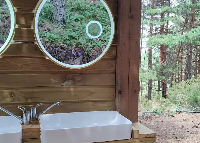 Glamping Zone La Pinilla * Сеговия