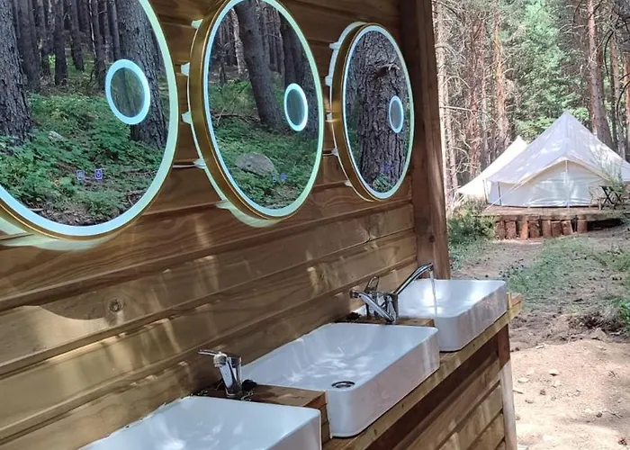 Роскошный шатер Glamping Zone La Pinilla *